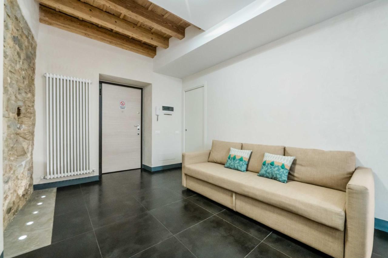 Feel - Cozy Old Town Apartment Bergamo Luaran gambar